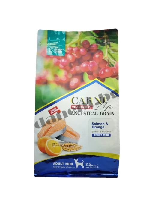 Опаковка Carni Life Cranberry: Висококачествена храна за малки кучета с грижа за здравето на кожата и козината от зоомагазин daneni