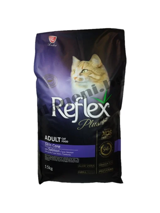 Поглезете любимката си с Reflex Plus Skin Care Adult Cat Food Salmon – супер премиум храна за котки с сьомга от зоомагазин daneni