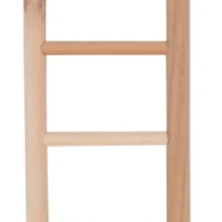 Дървена стълба с 5 реда, подходяща за всички видове папагали. Играчката стимулира естественото поведение на катерене и упражнения.